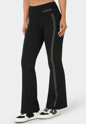 Dome Studded Performance Yoga Pant